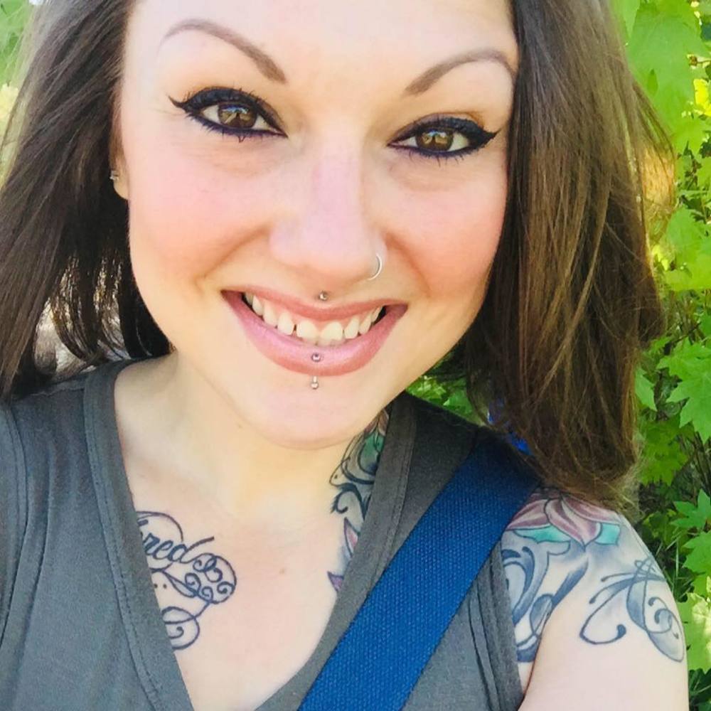 Meet your Posher, Jenna